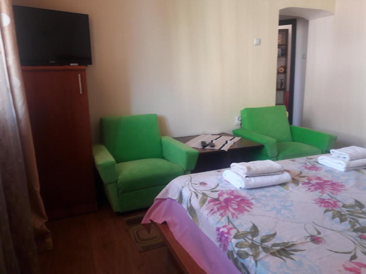 Villa Iva Skopje Esterno foto