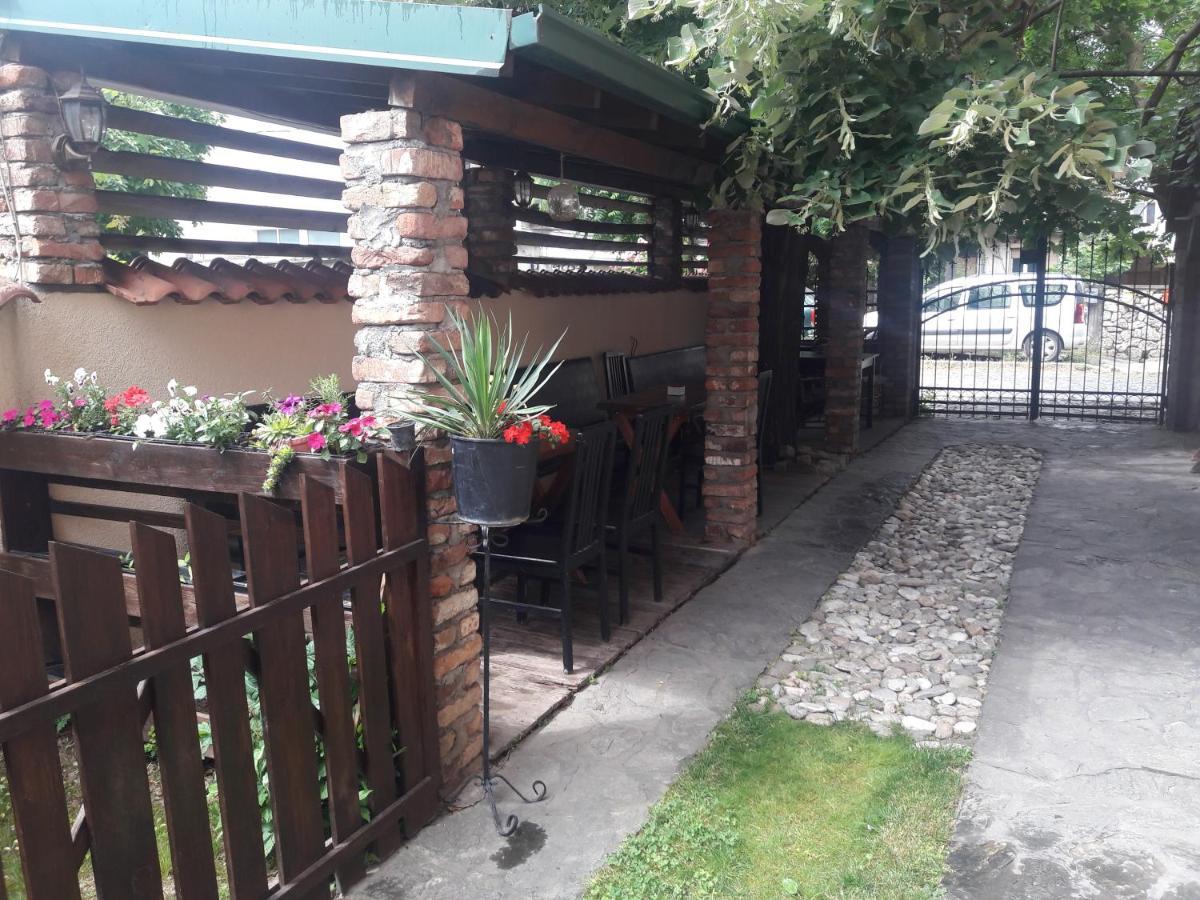 Villa Iva Skopje Esterno foto