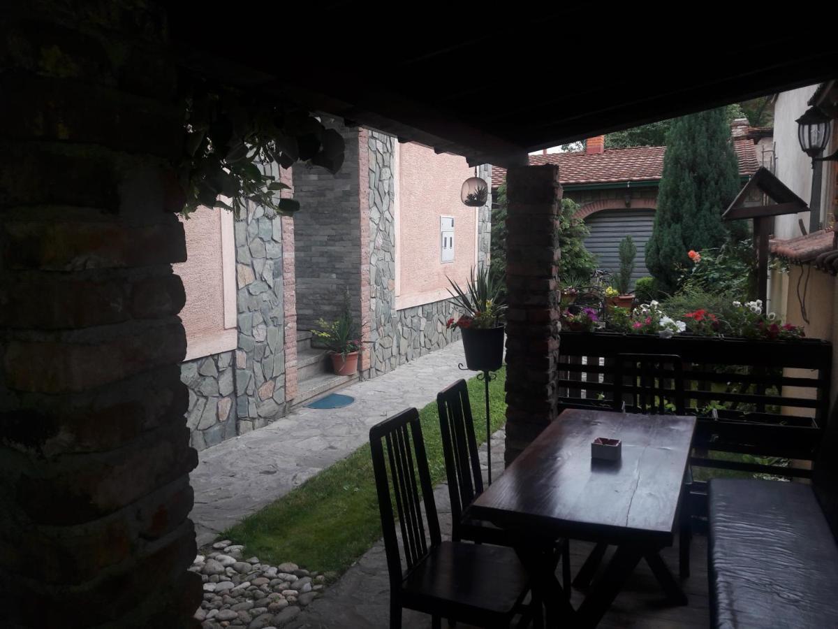 Villa Iva Skopje Esterno foto