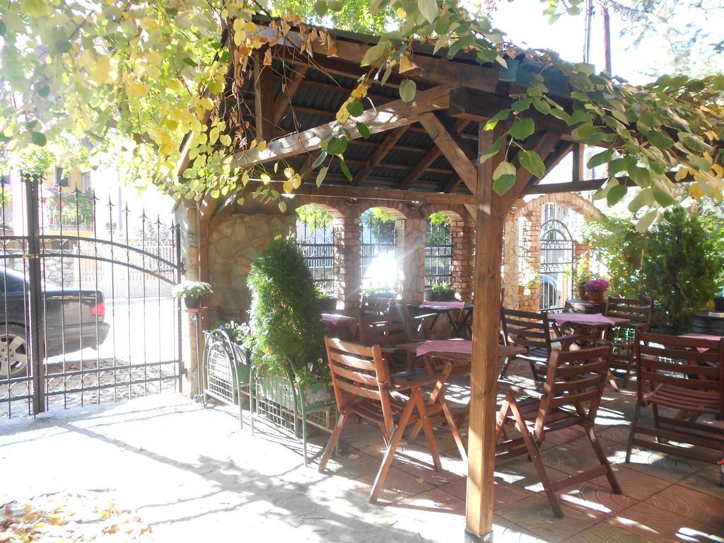 Villa Iva Skopje Esterno foto